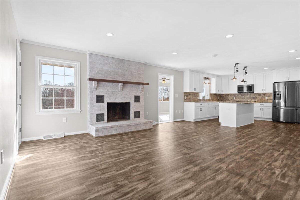 4339 Denbeigh CIR