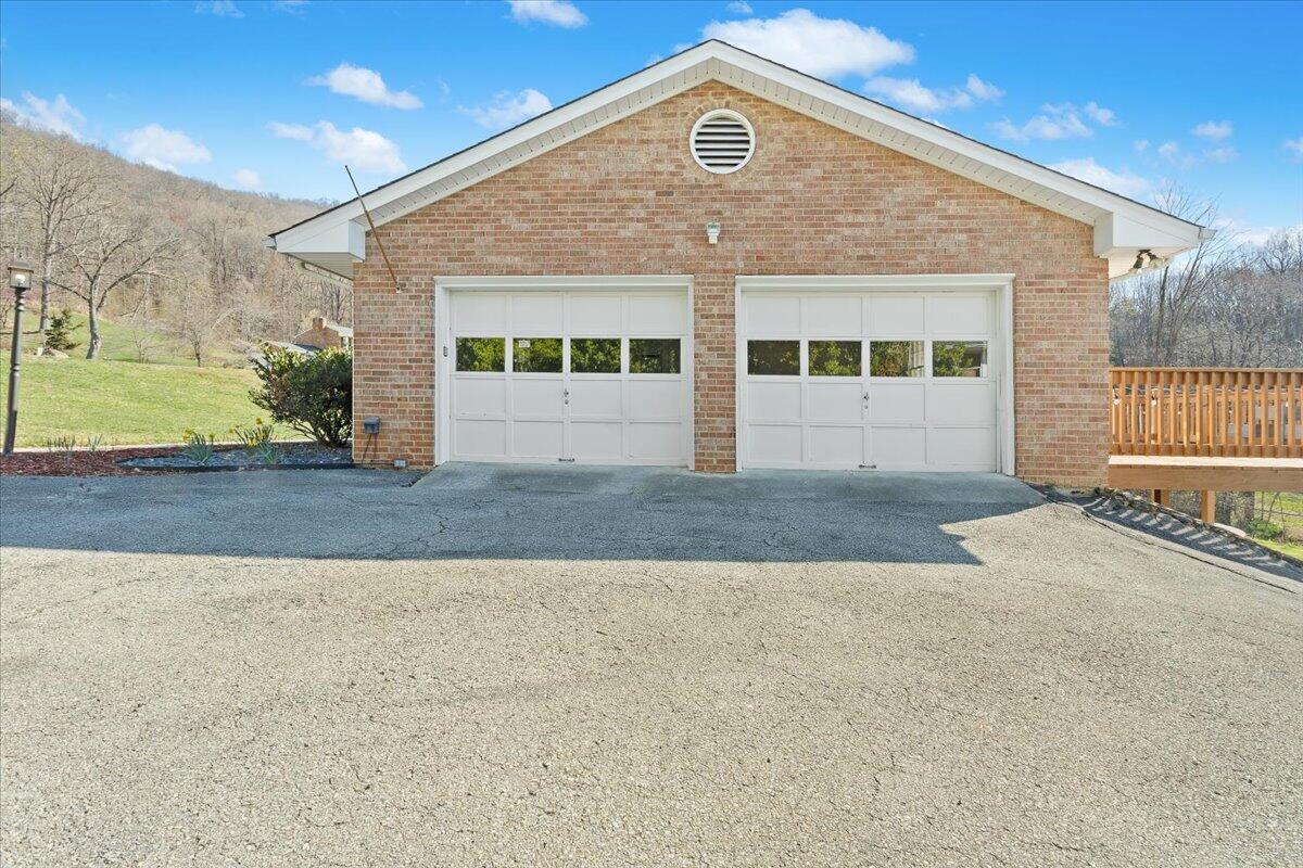 4339 Denbeigh CIR