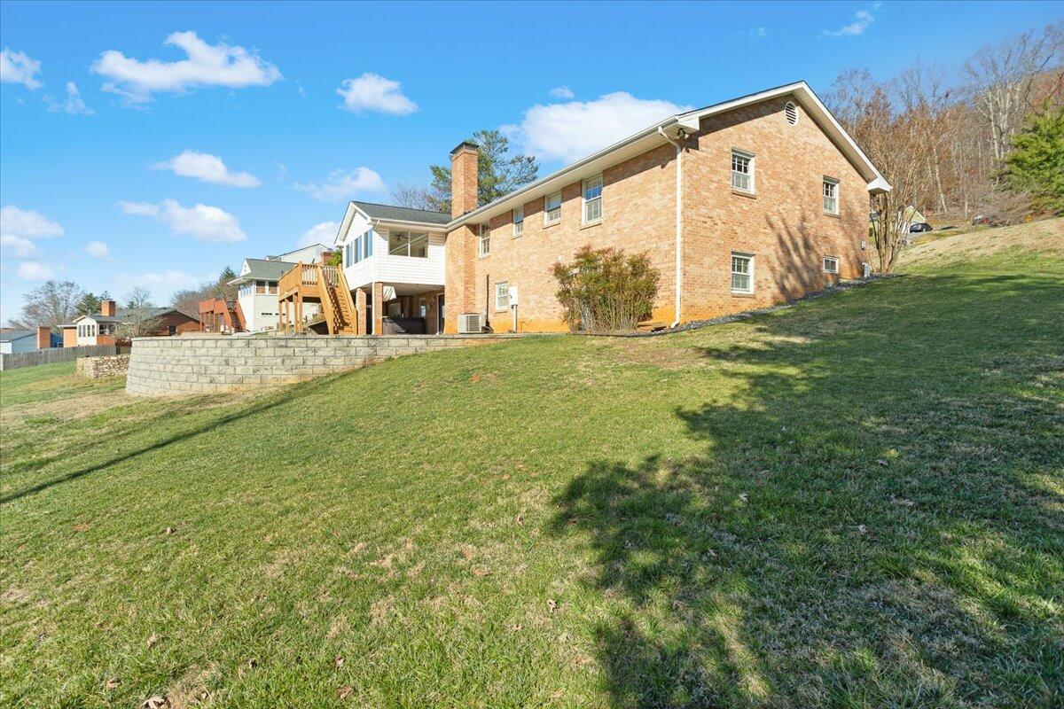 4339 Denbeigh CIR