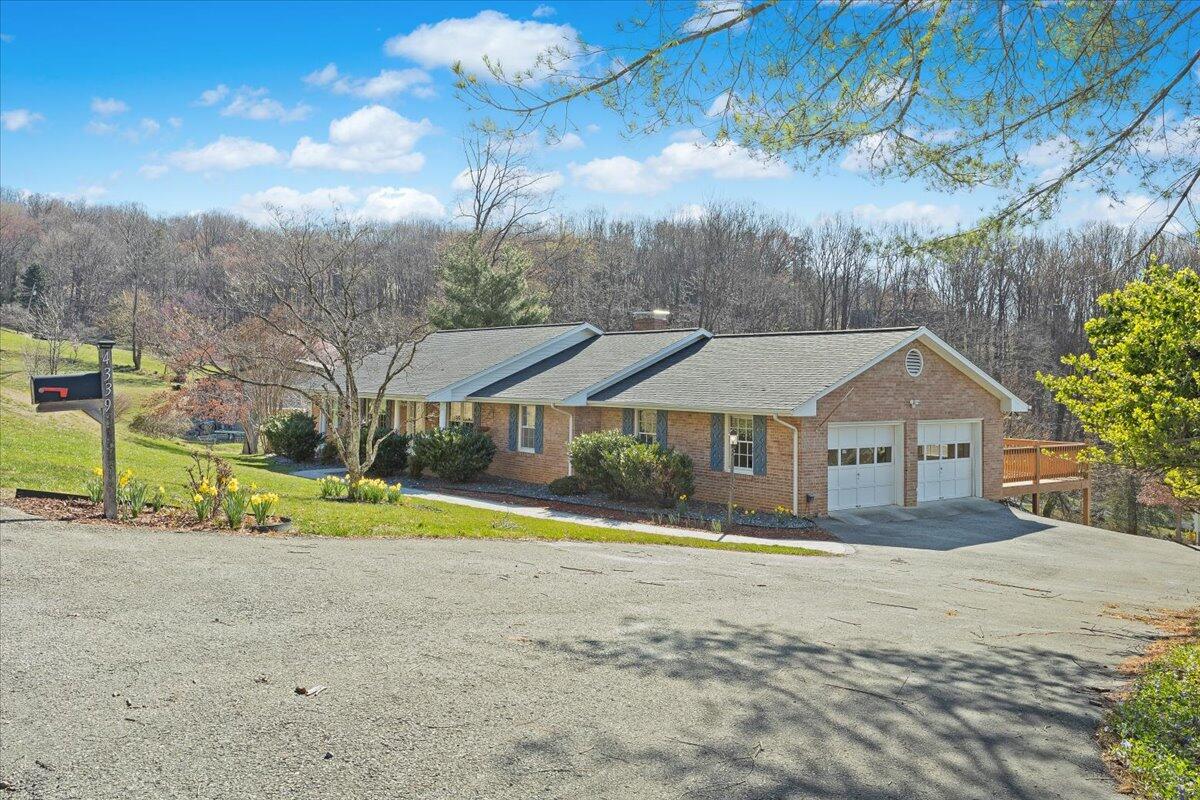 4339 Denbeigh CIR