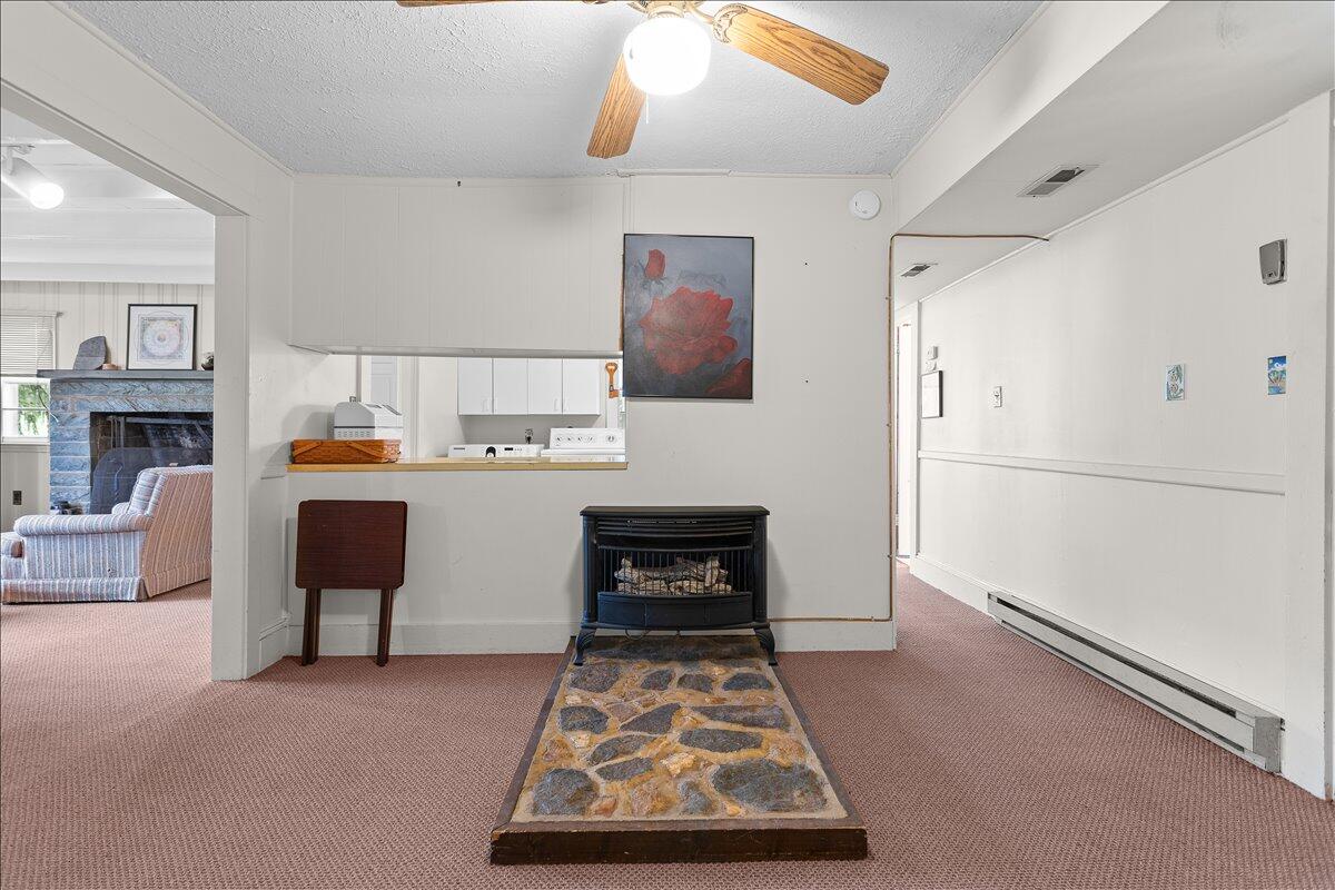 5328 White House RD