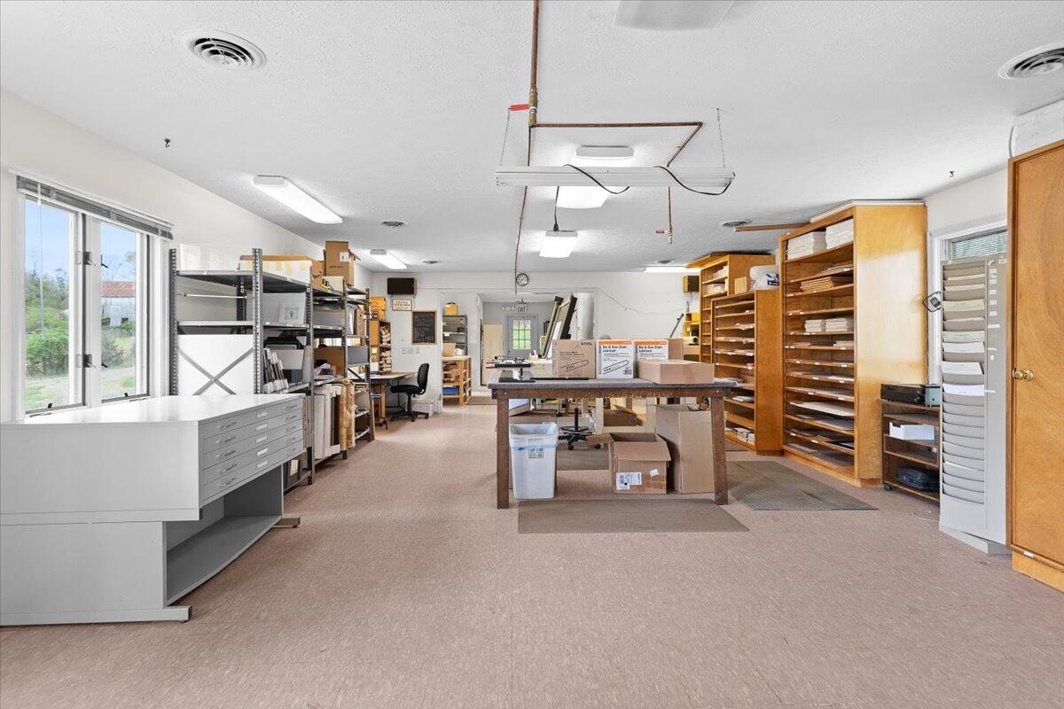 5328 White House RD