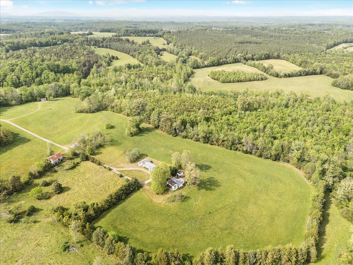 5328 White House RD