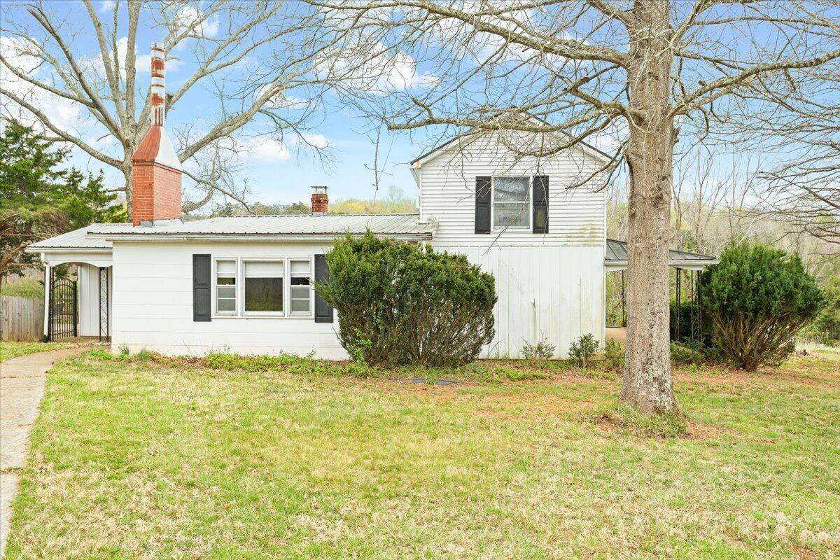 5328 White House RD