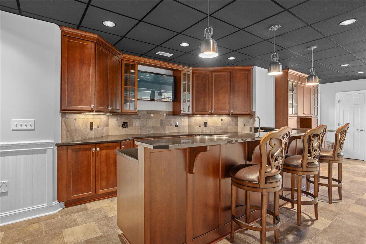 143 Gillie LN