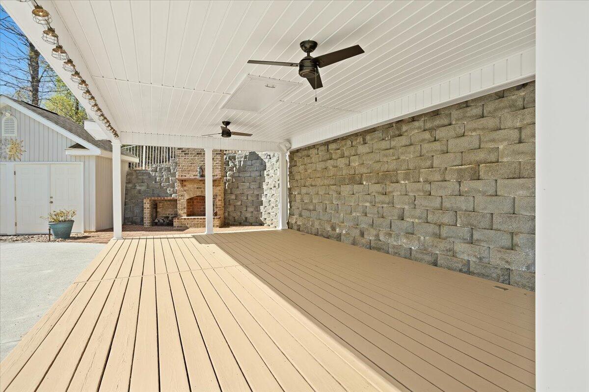 143 Gillie LN