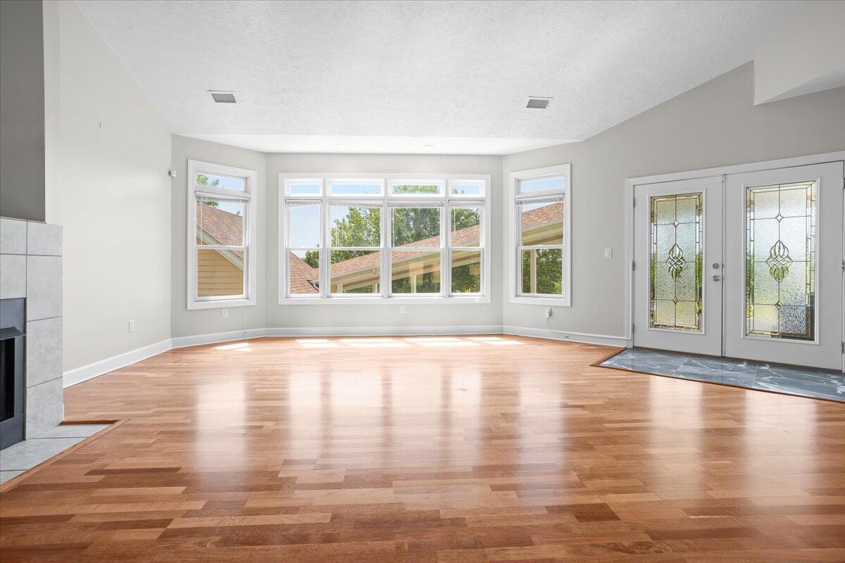 537 Calypso RD