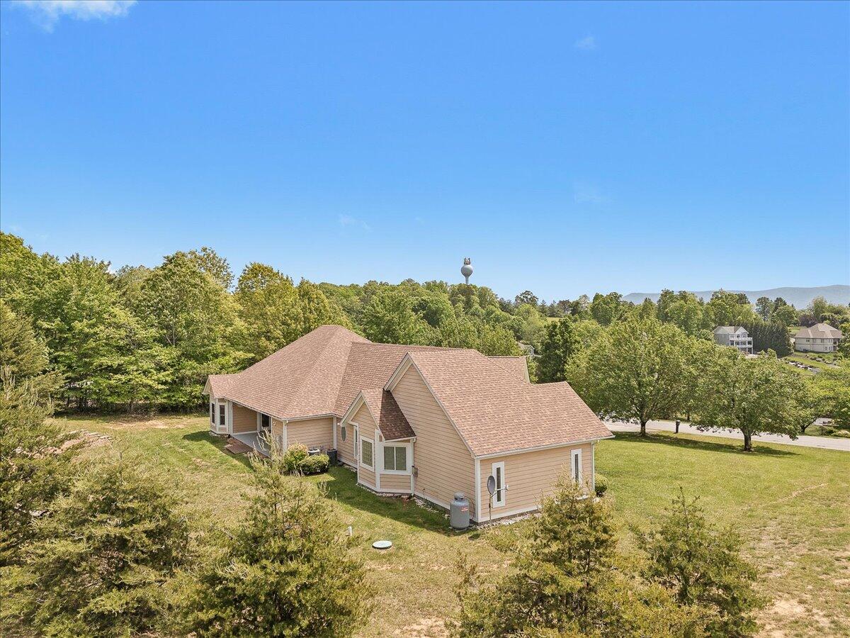 537 Calypso RD