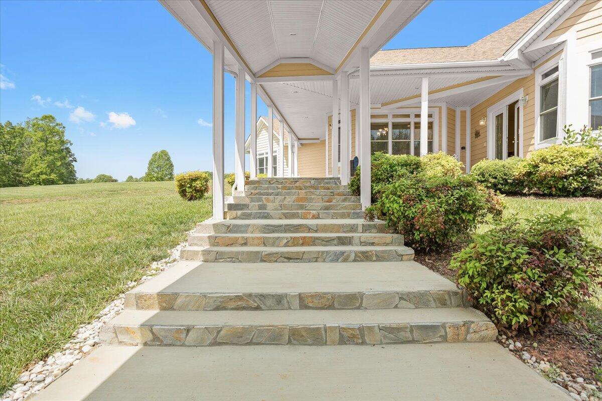 537 Calypso RD