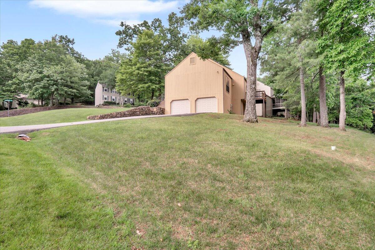 4554 Summerset DR