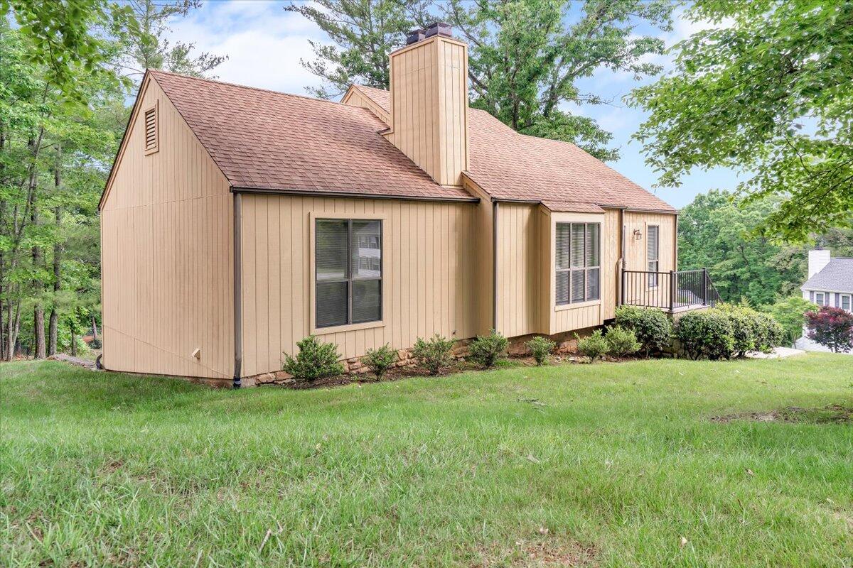 4554 Summerset DR