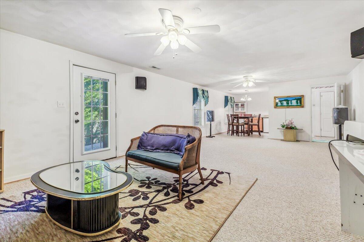 4816 Hickory Hill DR