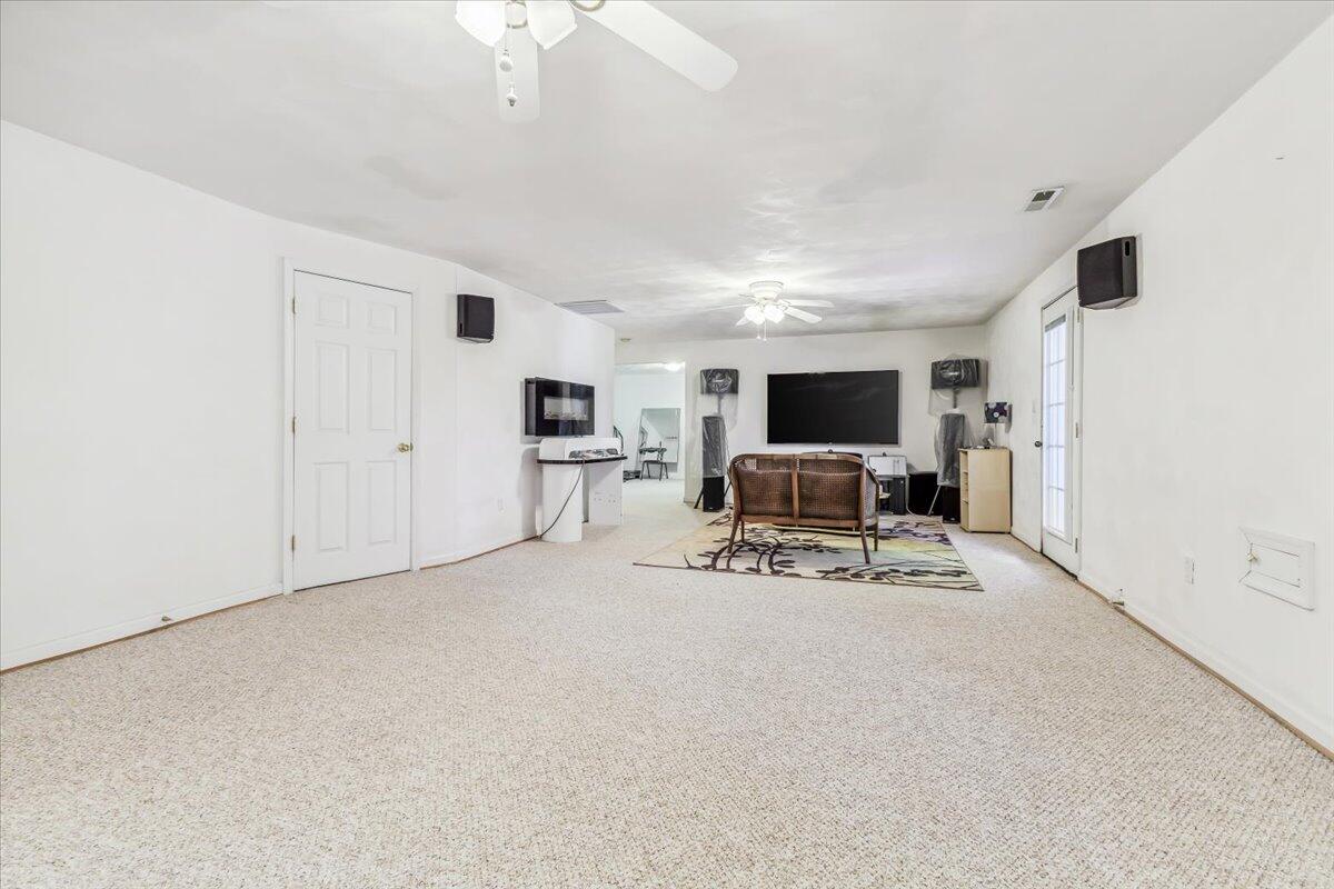4816 Hickory Hill DR