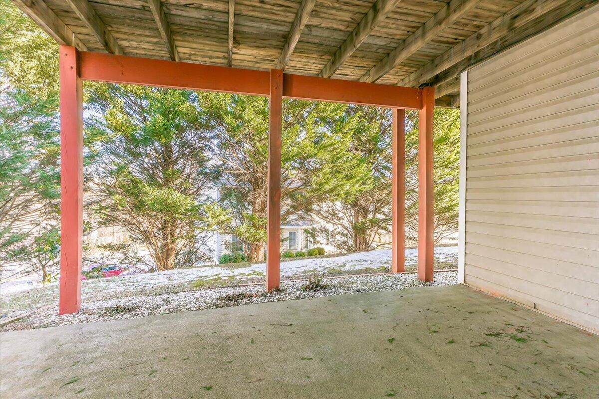 4816 Hickory Hill DR