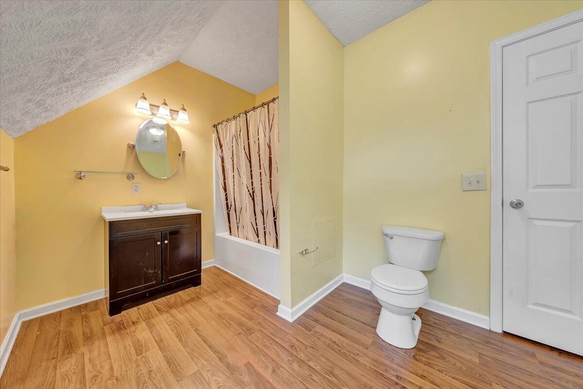 5995 Twine Hallow RD