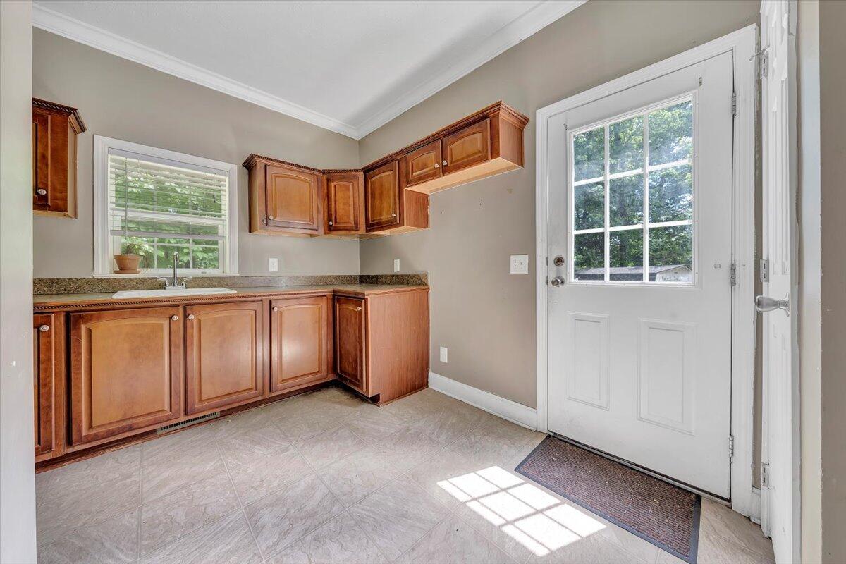 5995 Twine Hallow RD