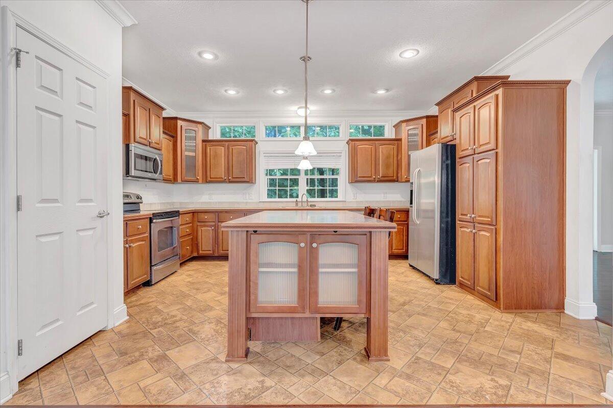 5995 Twine Hallow RD