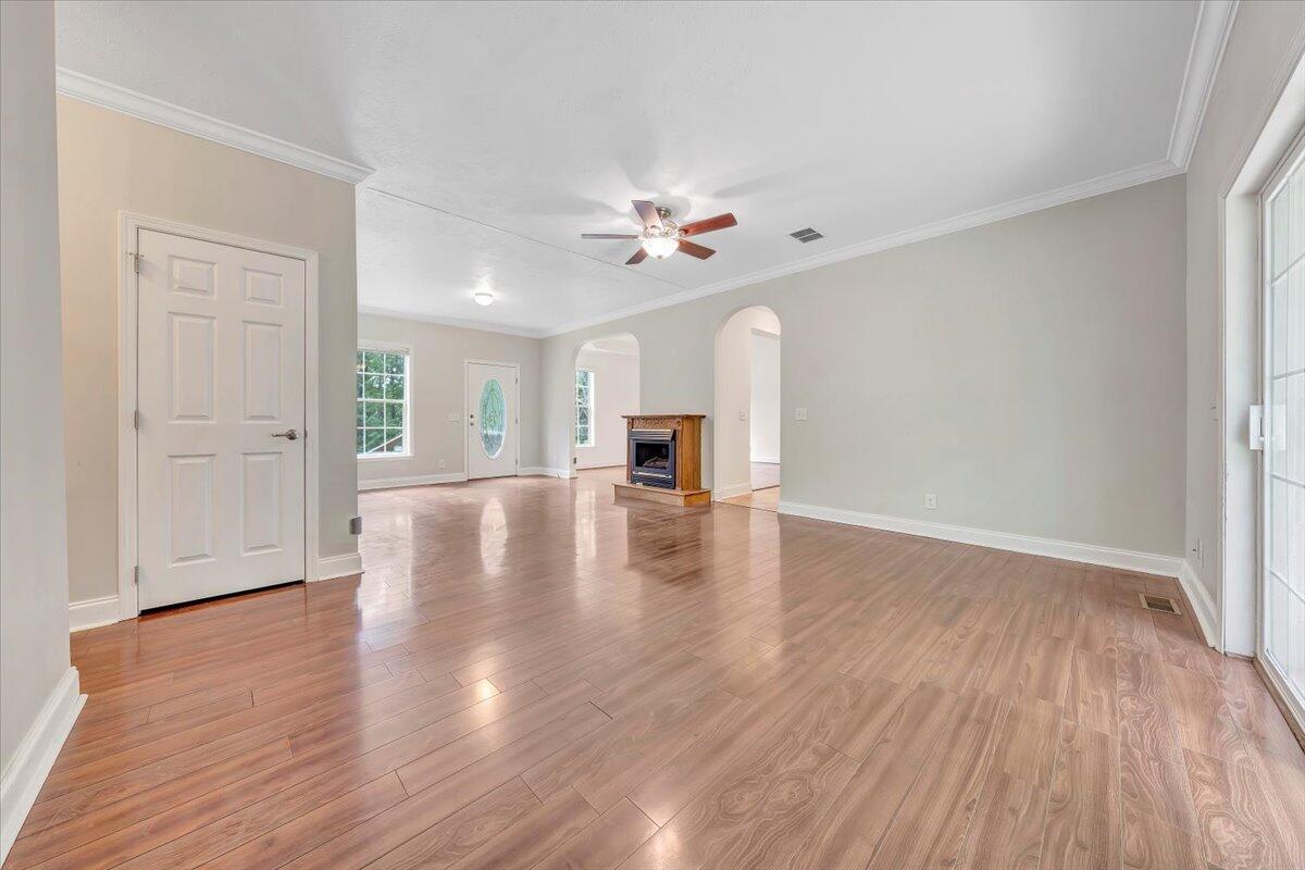 5995 Twine Hallow RD