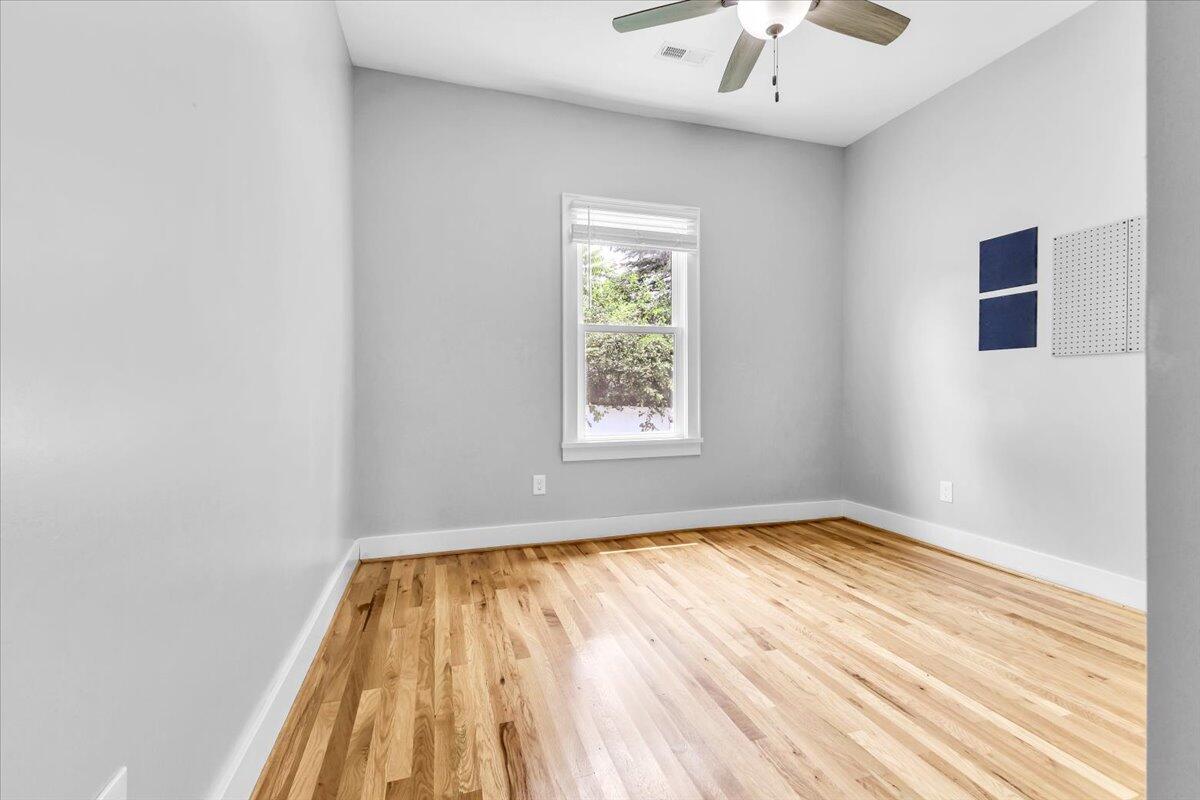 323 N Blair ST