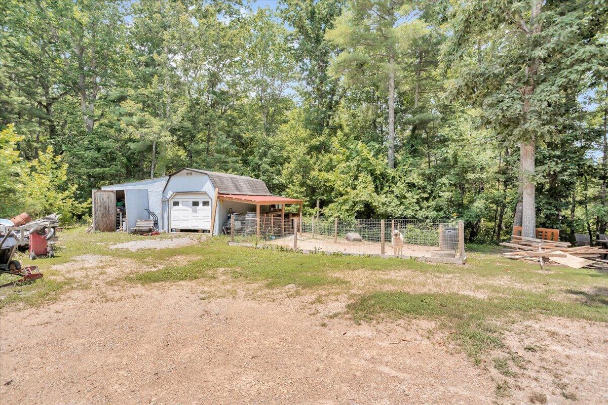 1059 Stonewall RD