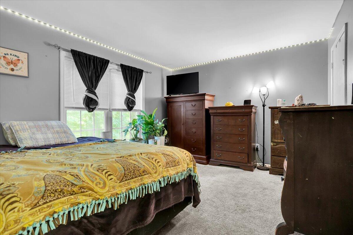 1059 Stonewall RD