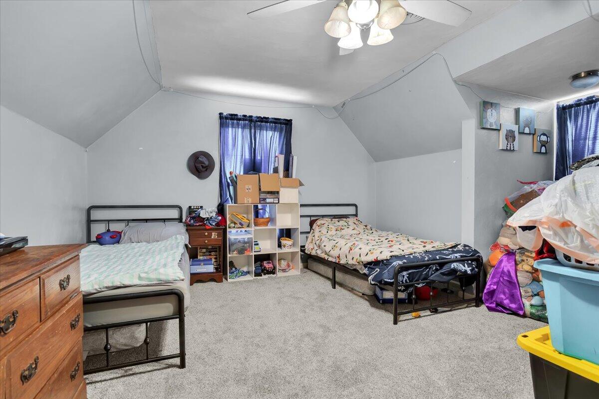 1059 Stonewall RD