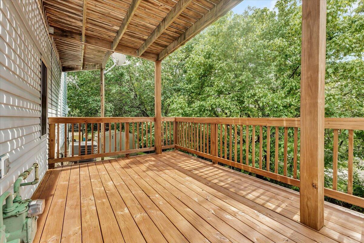 4902 Old Mountain RD NE