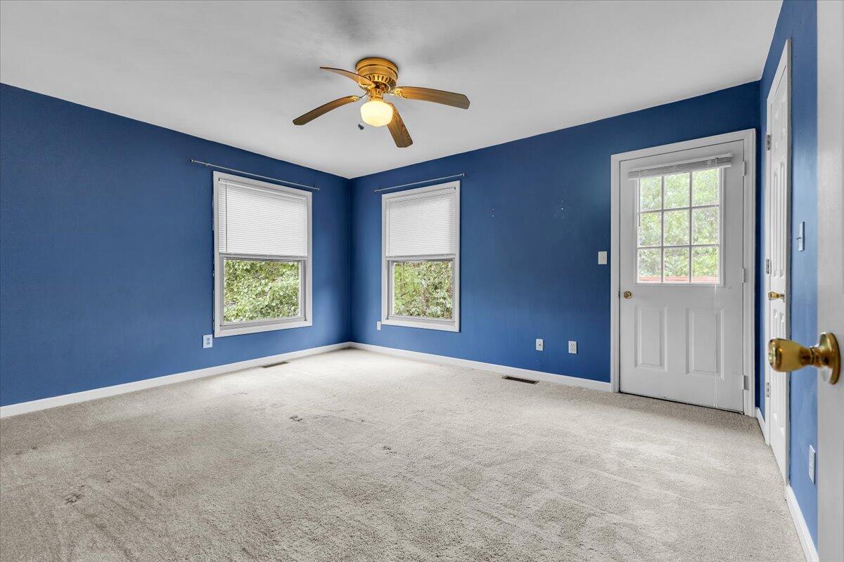 4902 Old Mountain RD NE