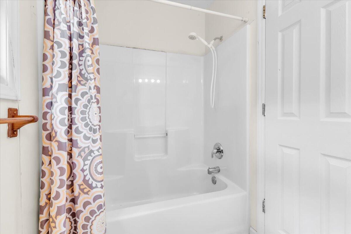 4902 Old Mountain RD NE