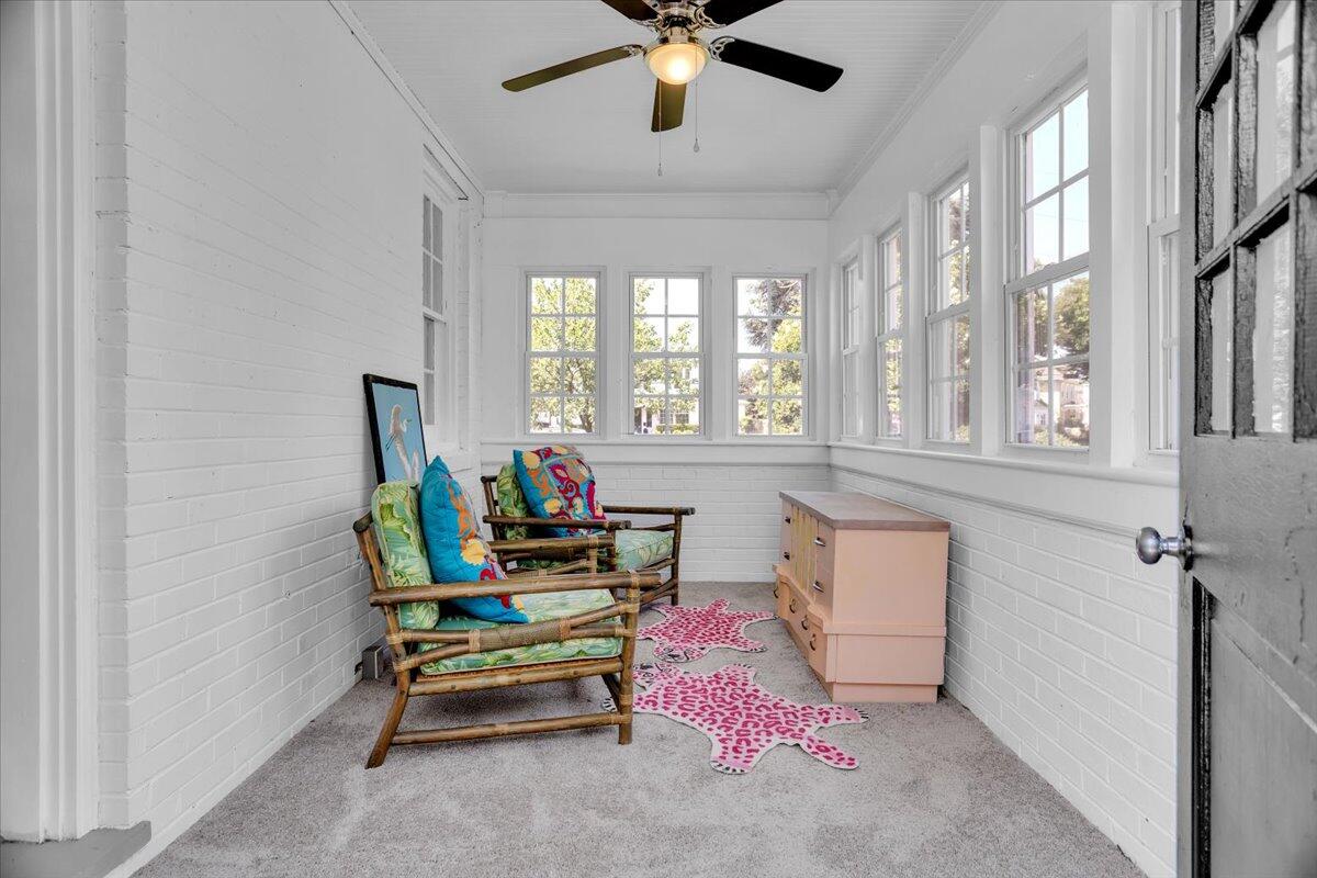 335 Roanoke BLVD