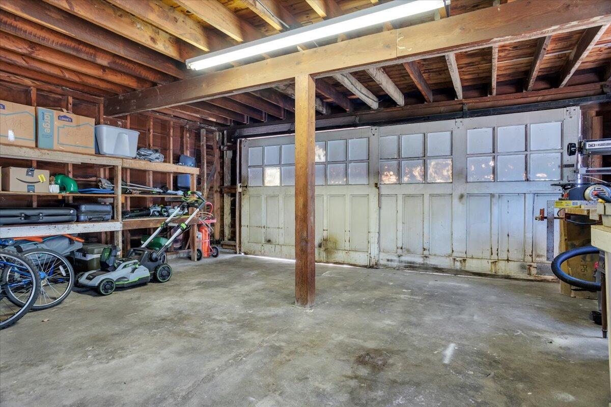 335 Roanoke BLVD