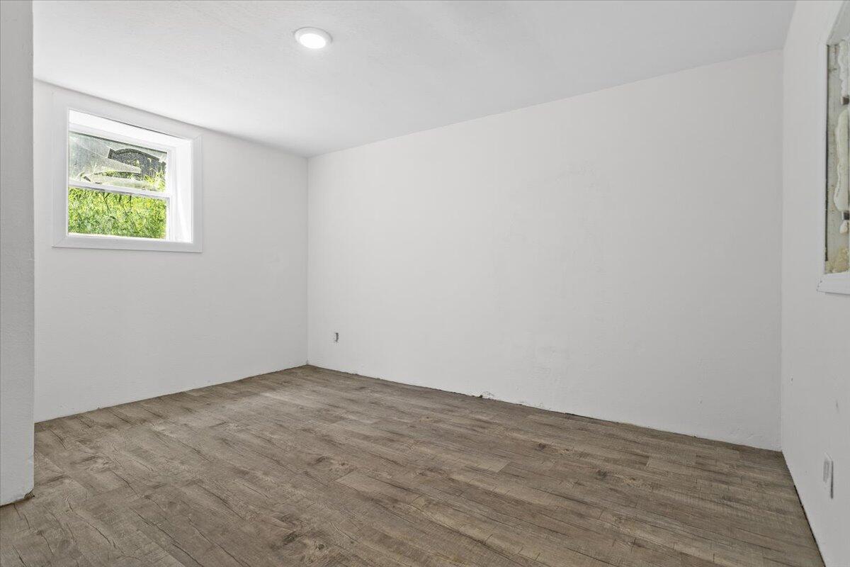 1030 Craig AVE