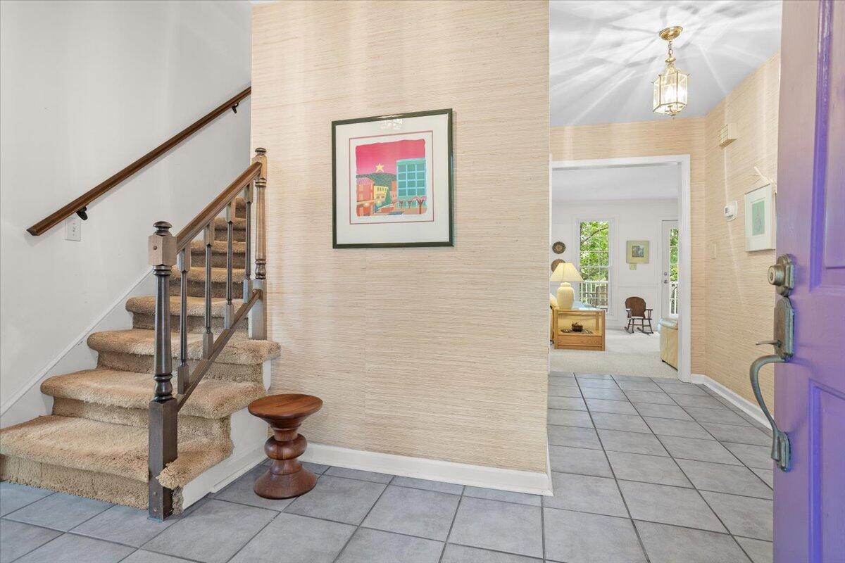 4131 Snowbird CIR