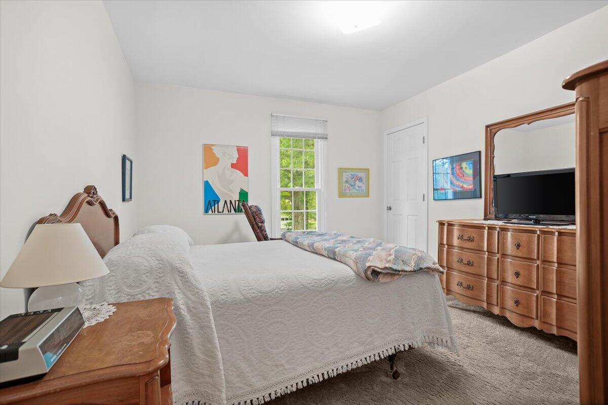4131 Snowbird CIR