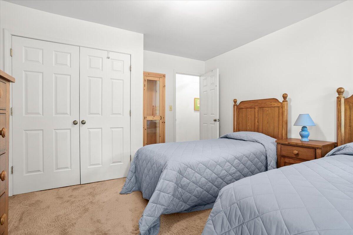 4131 Snowbird CIR