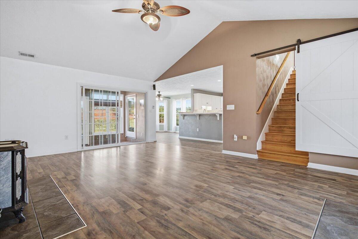 1530 Indian Springs LN