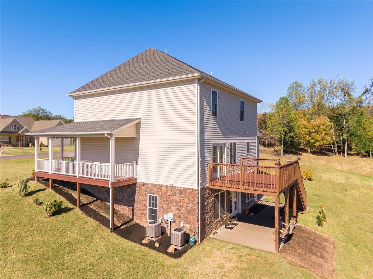 250 Thornblade WAY