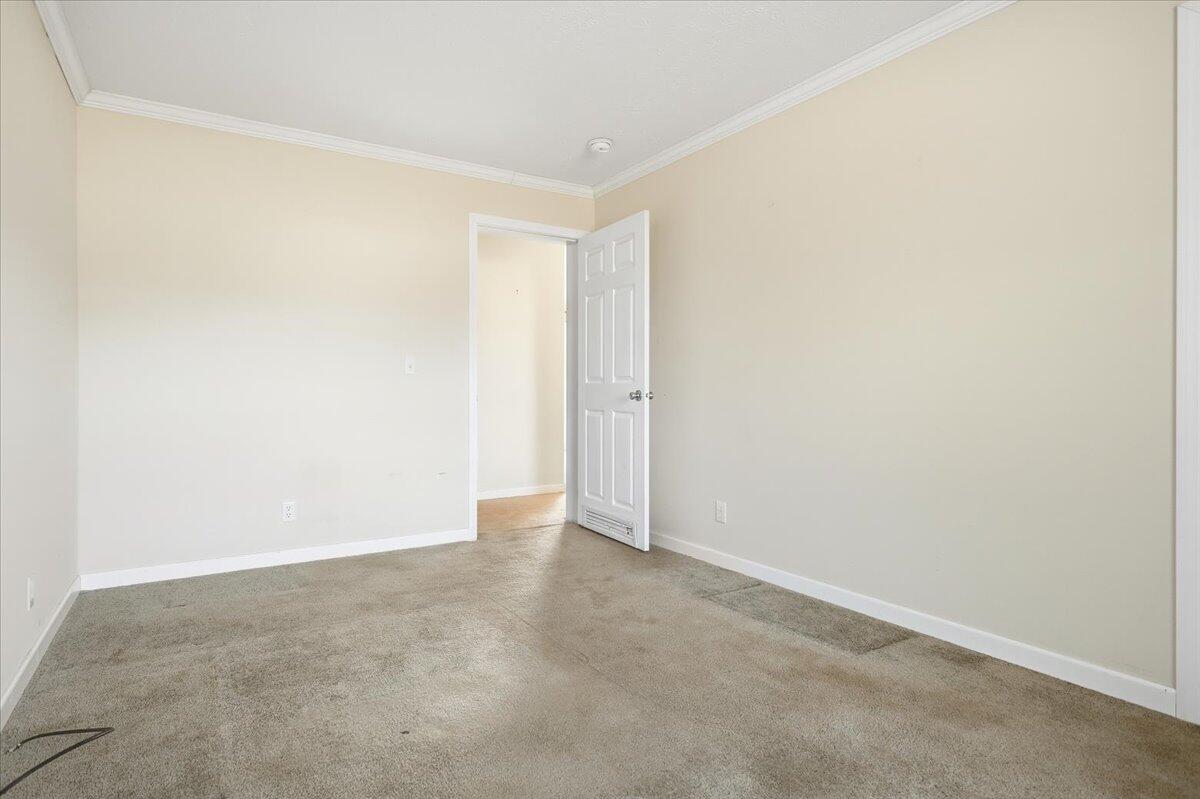 2127/2129 Moneta RD