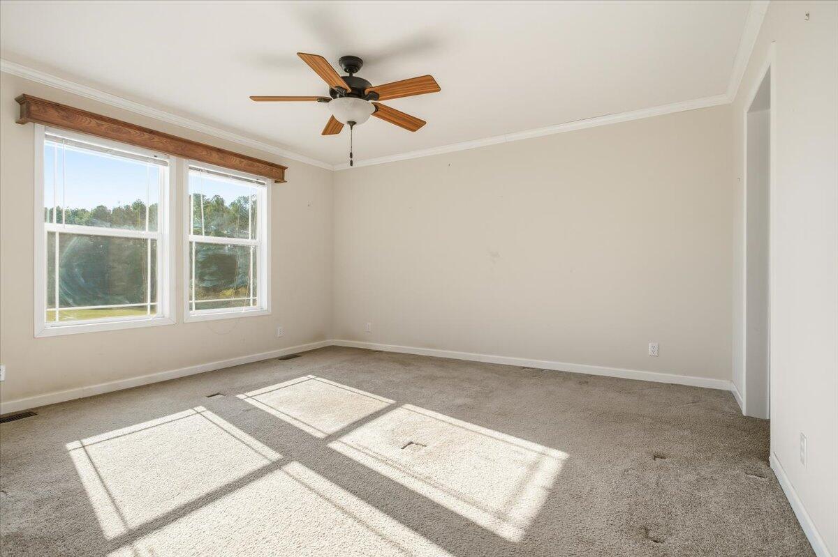 2127/2129 Moneta RD