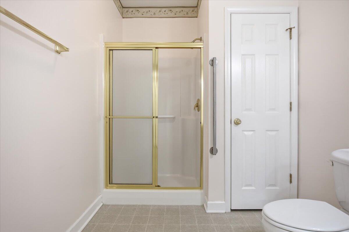 3025 McVitty Forest DR