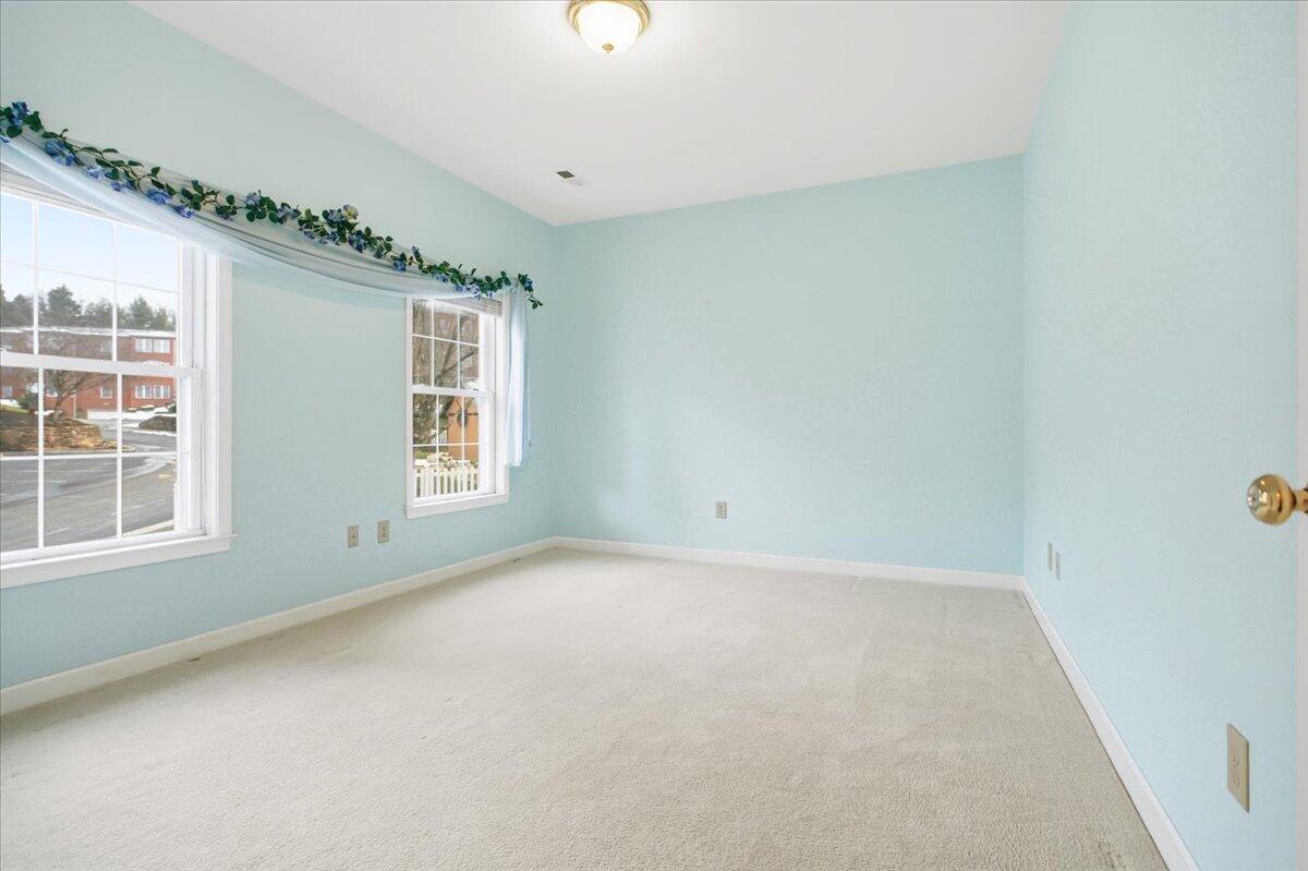 3025 McVitty Forest DR