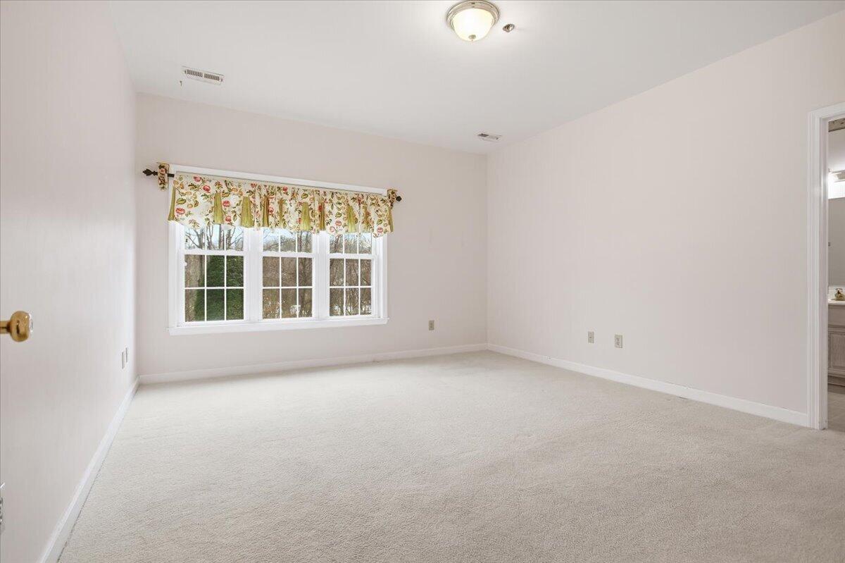 3025 McVitty Forest DR