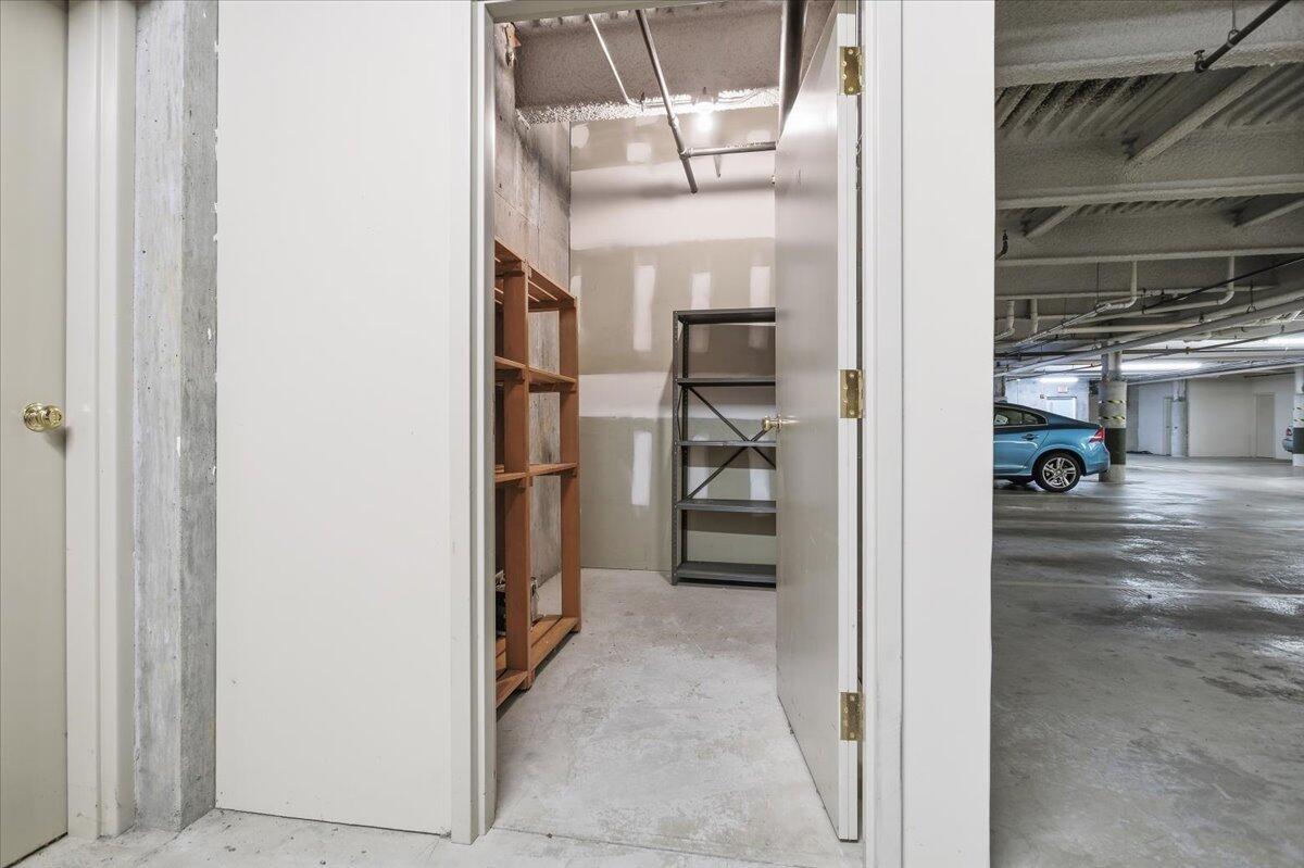 3025 McVitty Forest DR