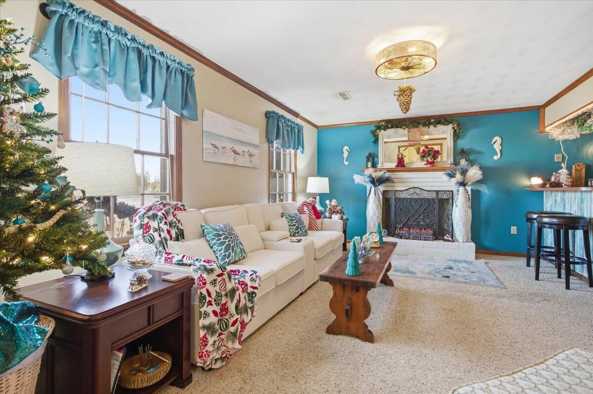 716 Page ST