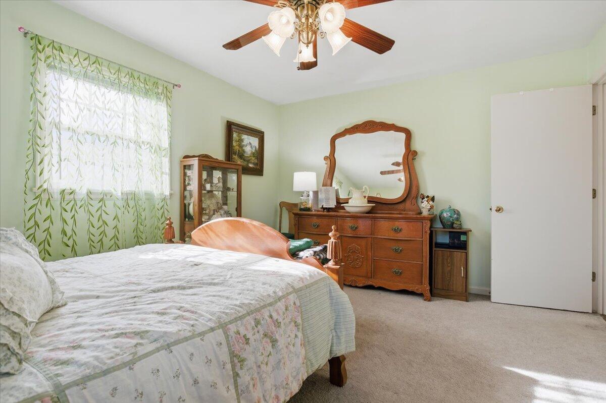 716 Page ST