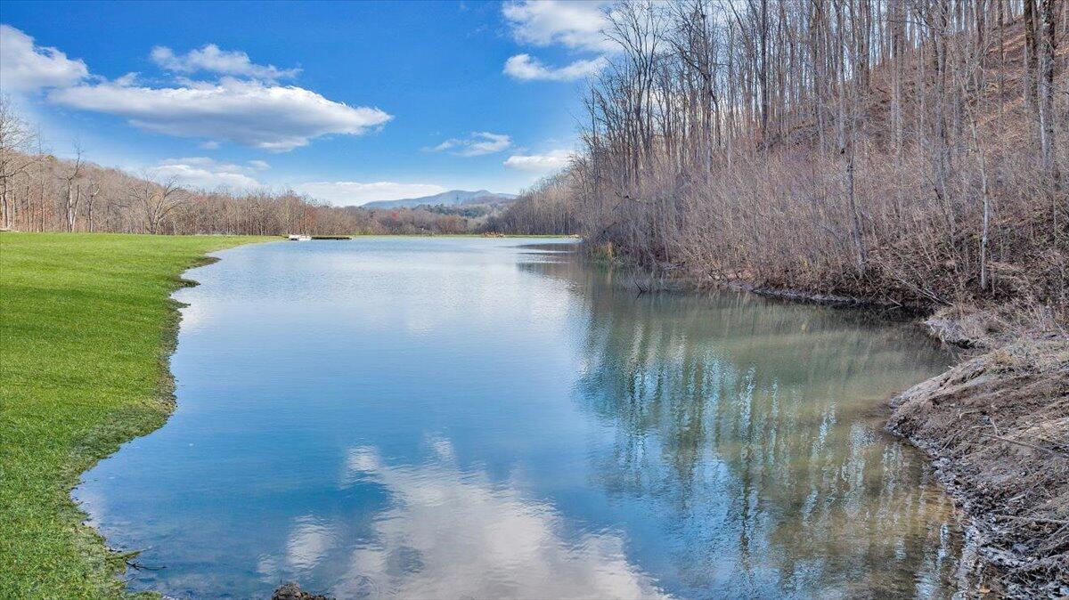 5841 Twine Hollow RD