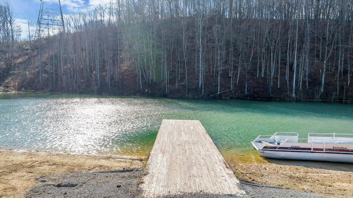 5841 Twine Hollow RD