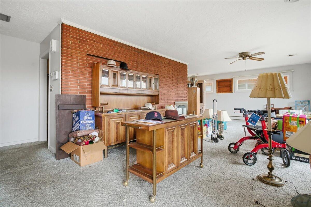 3636 Grandview AVE NW