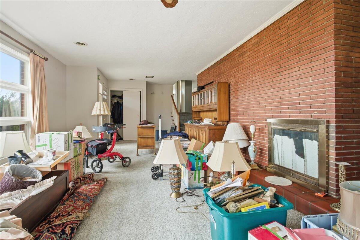 3636 Grandview AVE NW