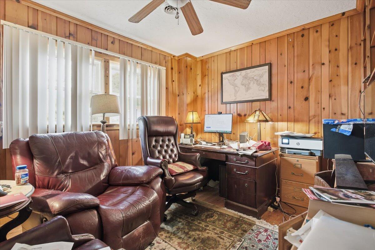 3636 Grandview AVE NW